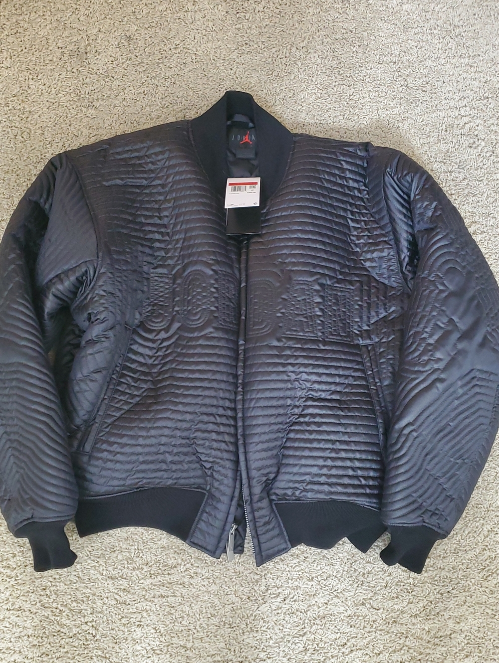 Nike Air Jordan Full Zip Quilted Down Bomber Jacket. Size Large #ll5314-010